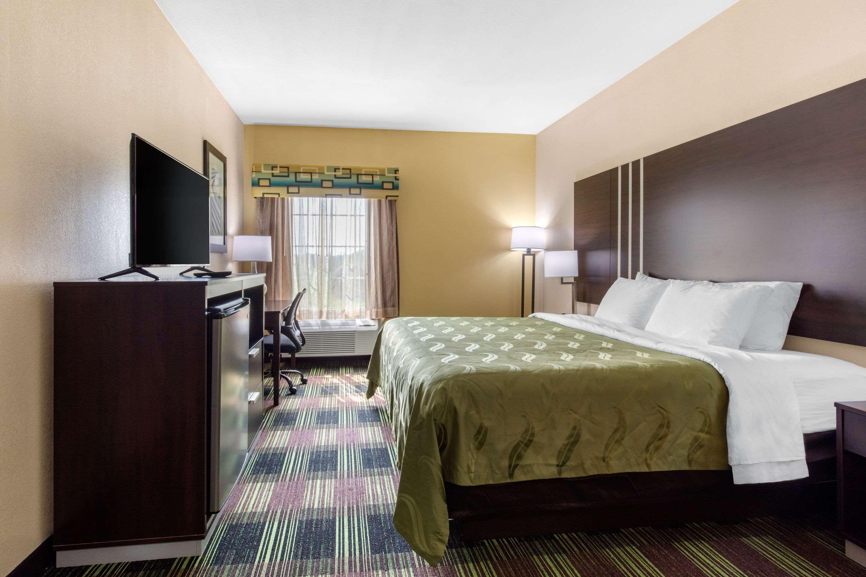 Quality Inn カディス  エクステリア 写真