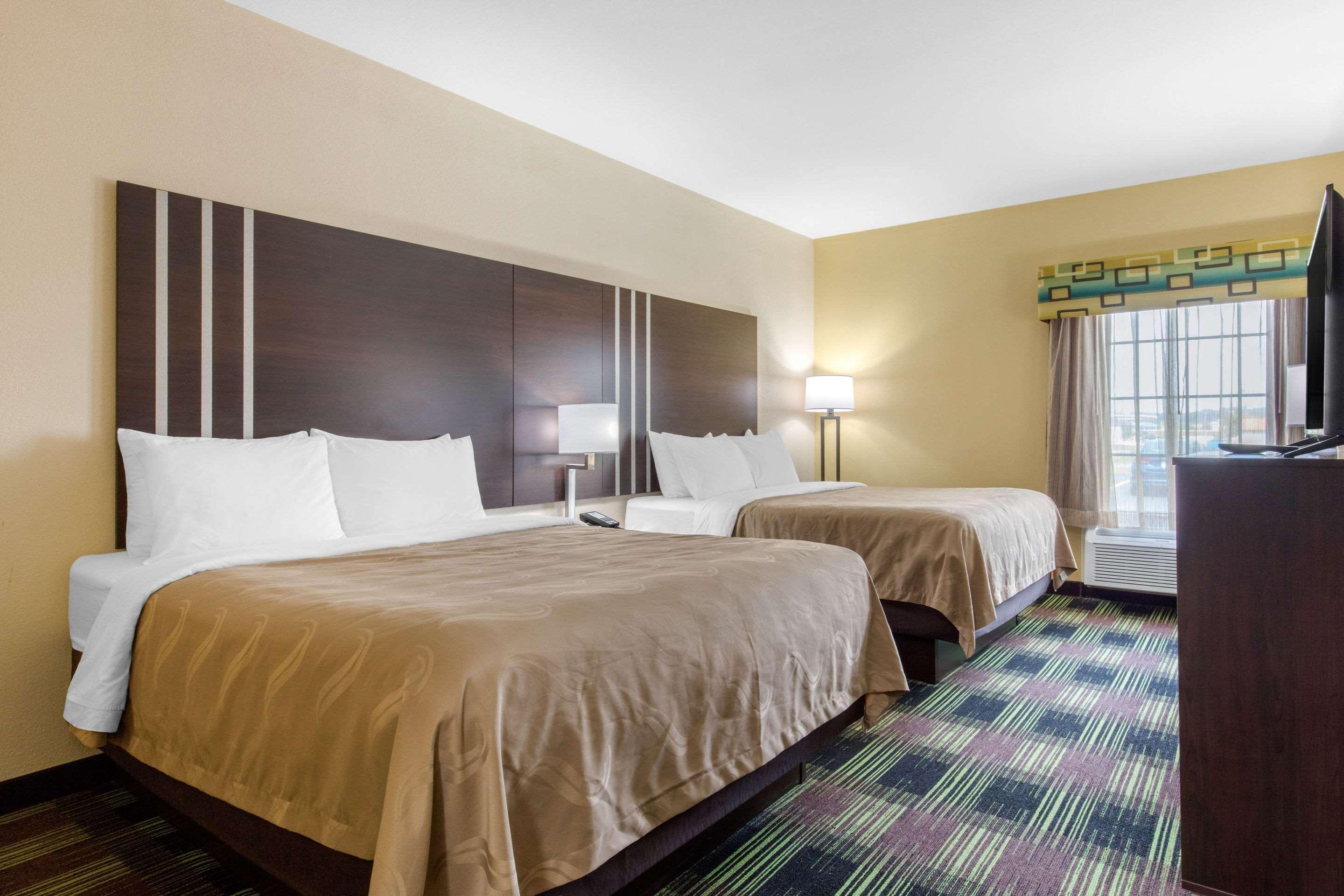 Quality Inn カディス  エクステリア 写真
