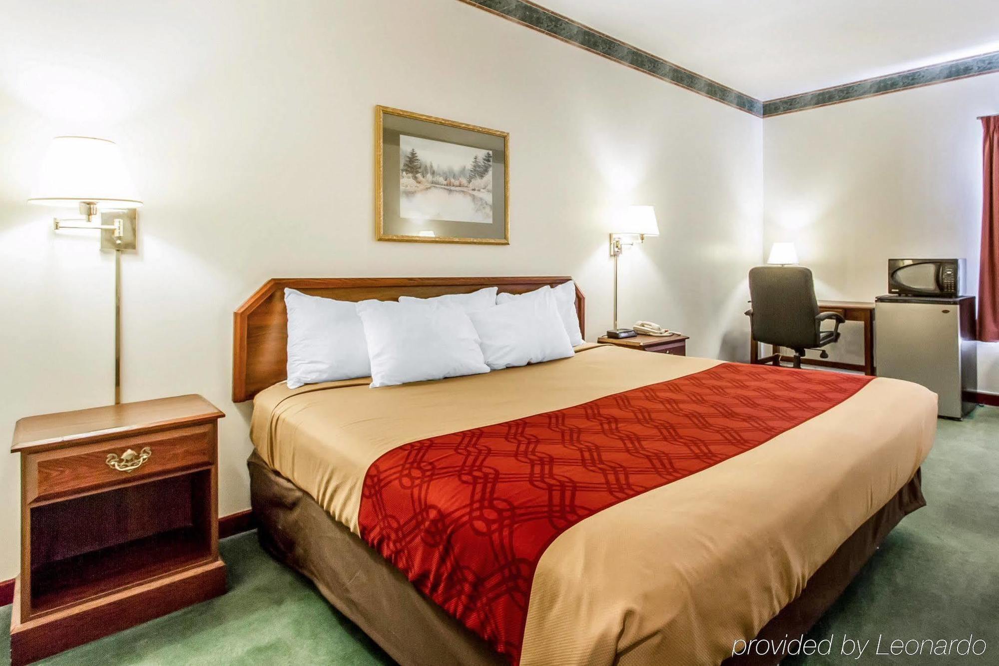 Quality Inn カディス  エクステリア 写真