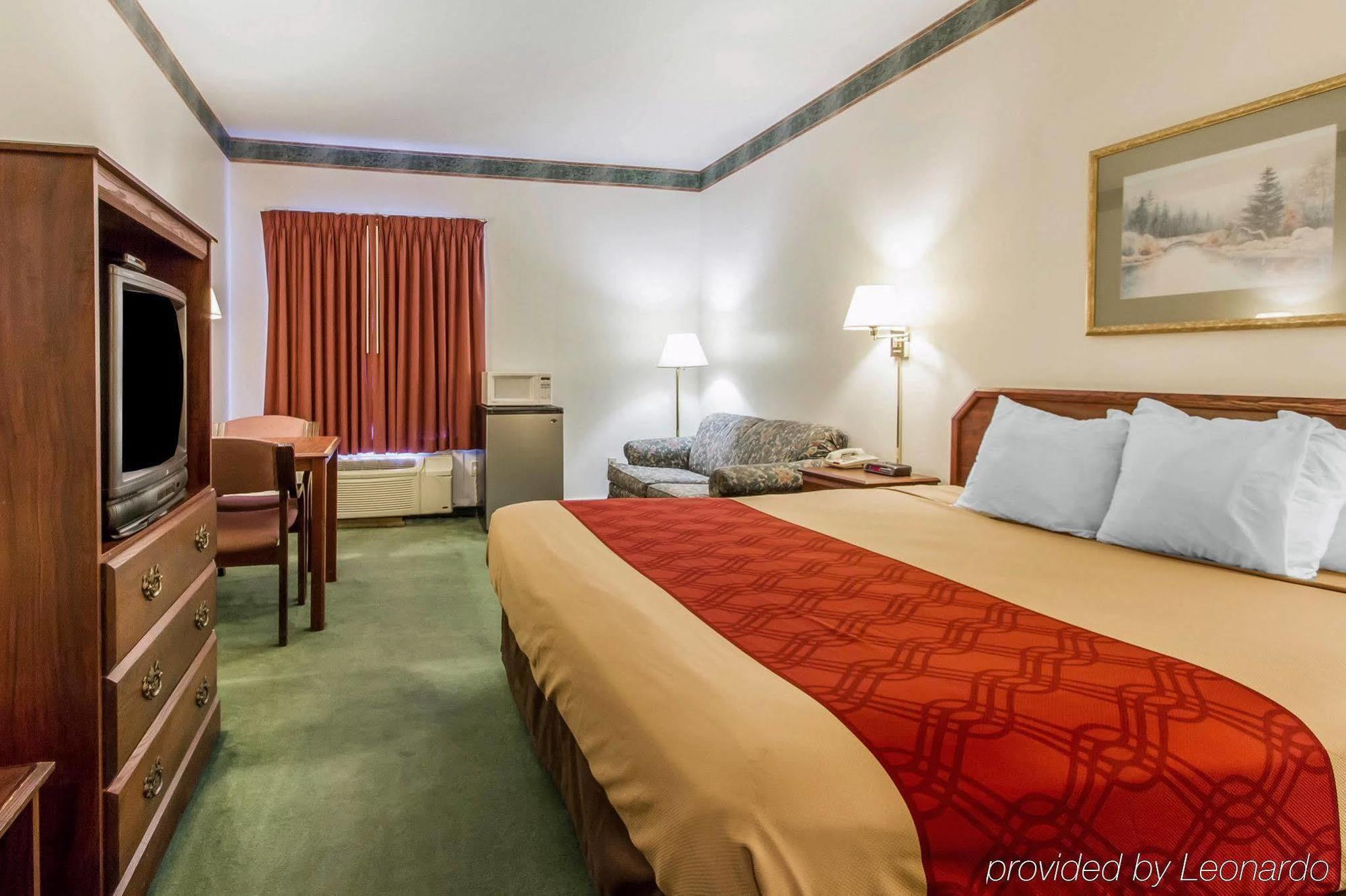 Quality Inn カディス  エクステリア 写真