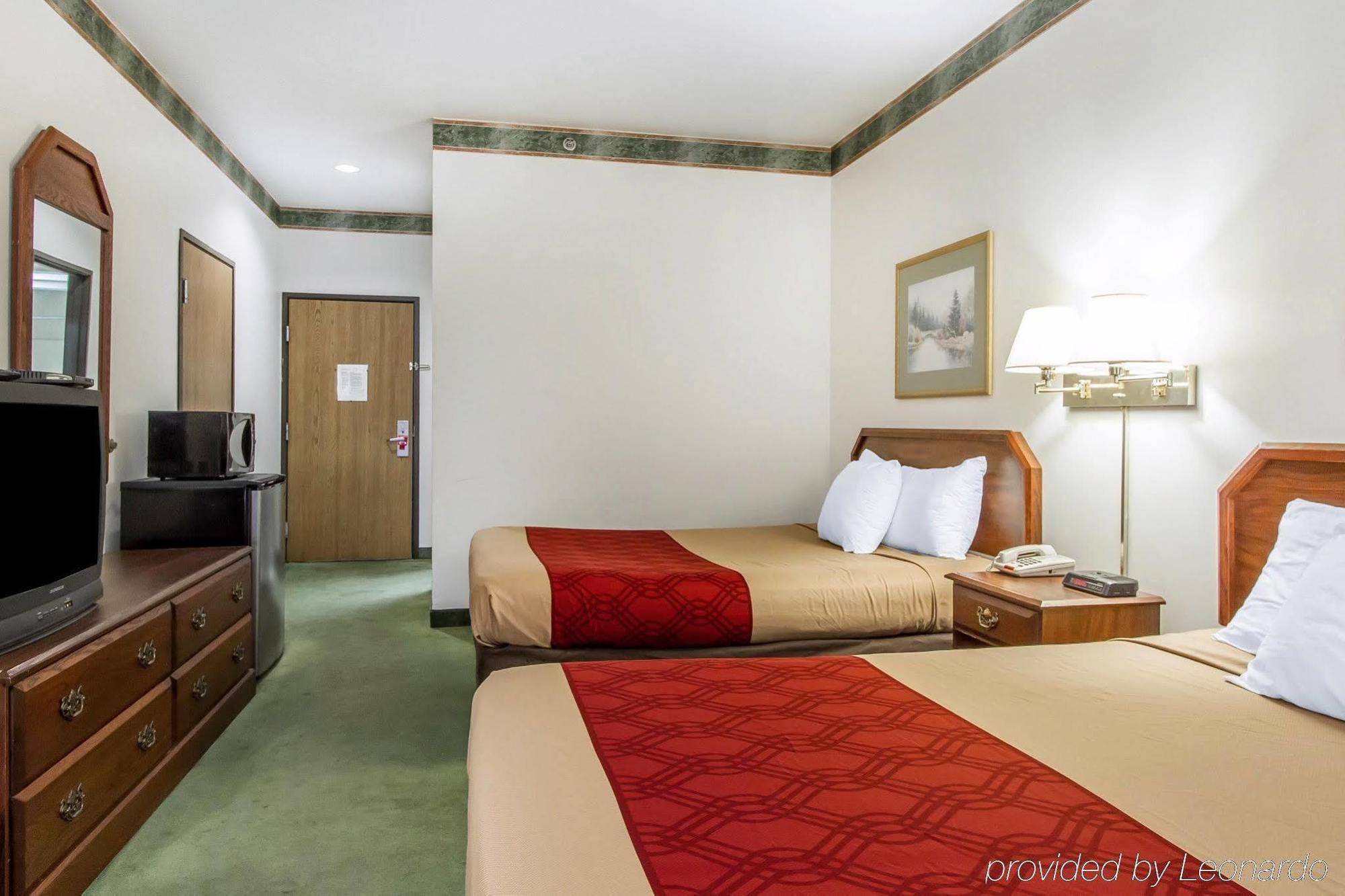 Quality Inn カディス  エクステリア 写真
