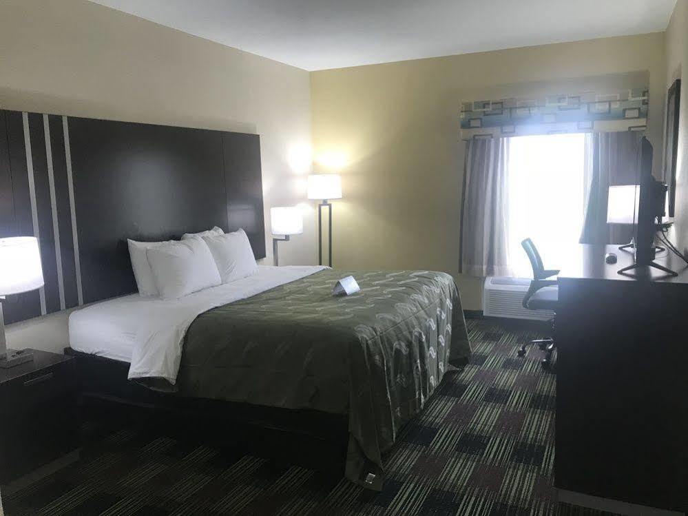 Quality Inn カディス  エクステリア 写真