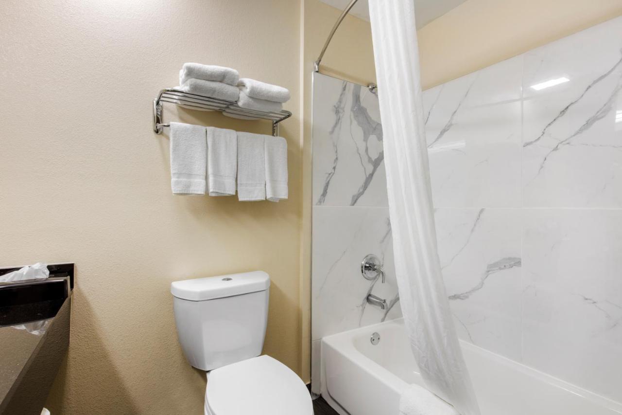 Quality Inn カディス  エクステリア 写真